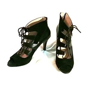 Nine West black heels